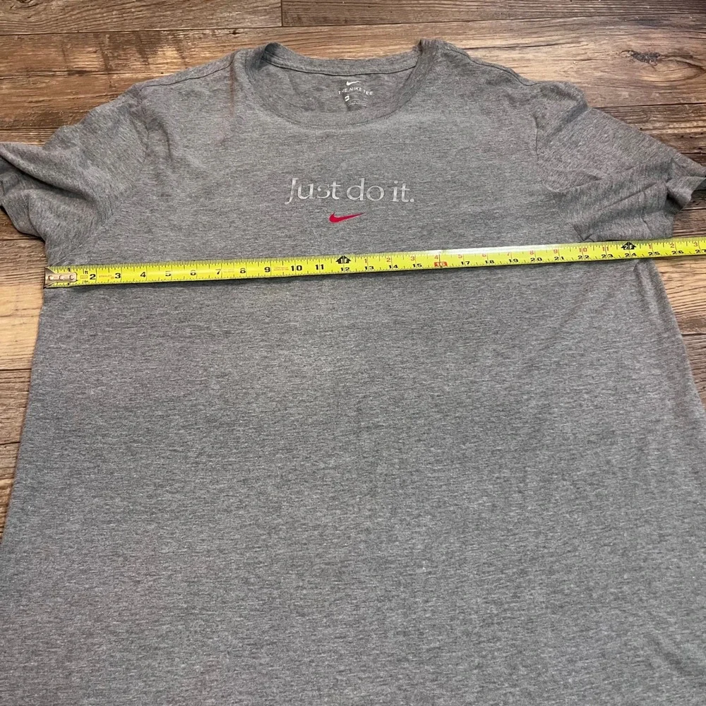 Nike Just Do It Graphic T-Shirt Mens XXL‎ Heather Gray Short Sleeve Crewneck Tee